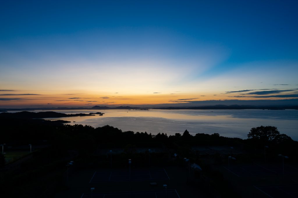 瀬戸内の夕暮れ